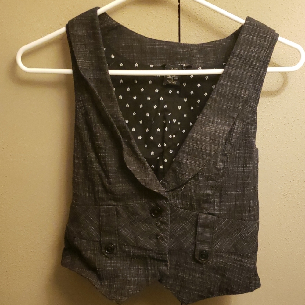 Crop top vest